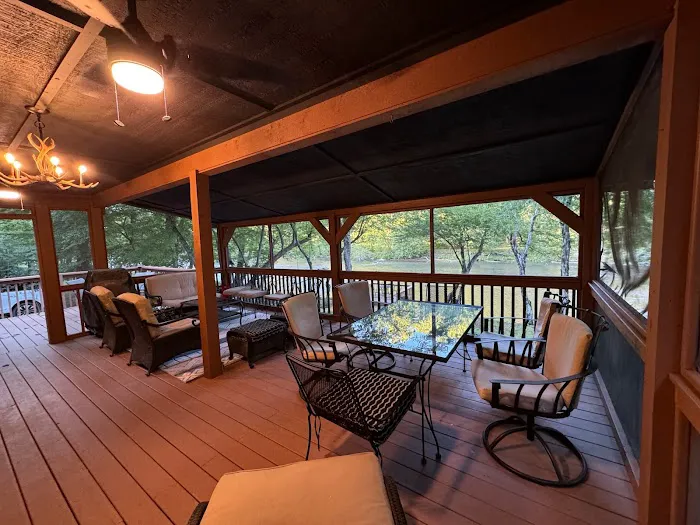 The Landing Riverside Picture 7