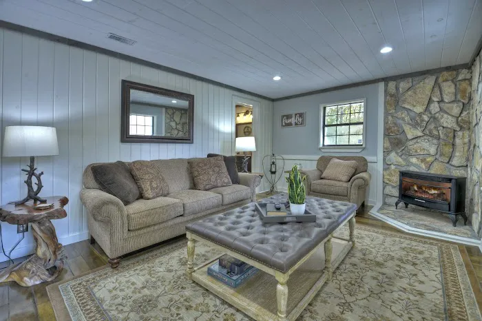 Little Creek Retreat Picture 9