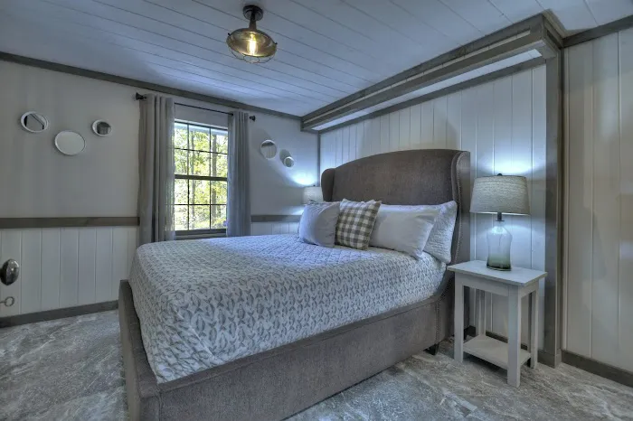 Little Creek Retreat Picture 3