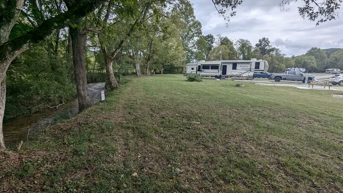 Blue Ridge RV Resort Picture 1