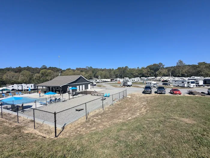 Blue Ridge RV Resort Picture 2