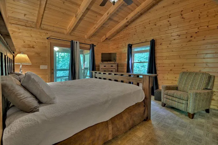 Cardinal Creek Picture 7