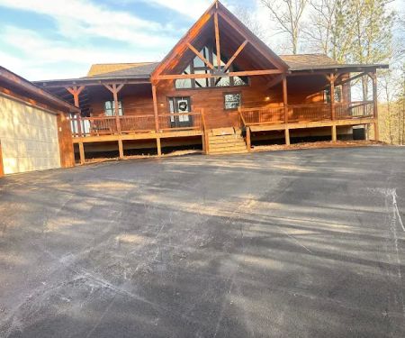 Blue Ridge Retreat on Wolf Creek