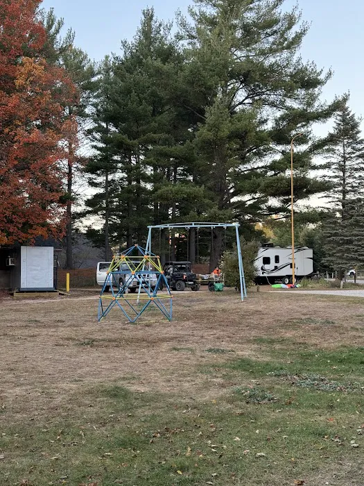 Winding River Campground Picture 10