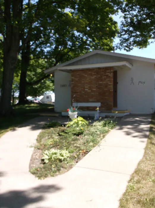 Charlevoix Family Campground Picture 4