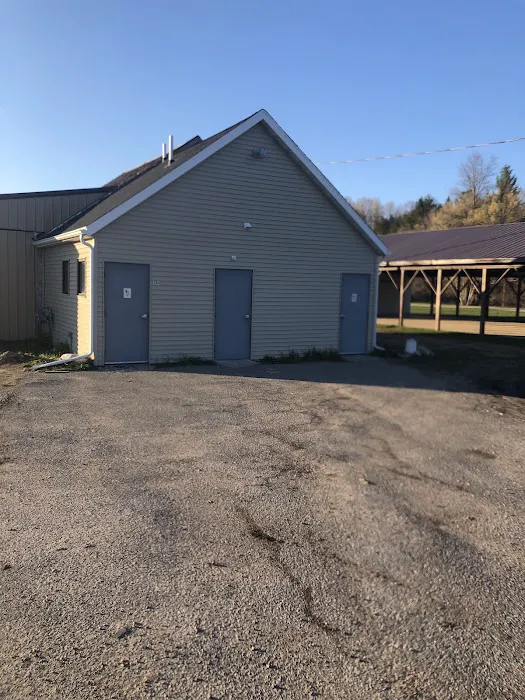 Sturgeon River Campground Picture 8