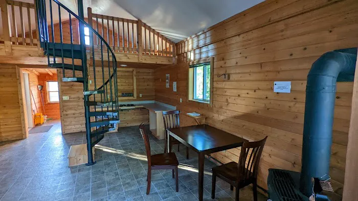 Cedar Haven Rustic Cabin Picture 2