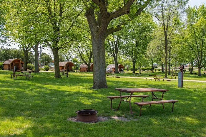 Chicago Northwest KOA Holiday Picture 8