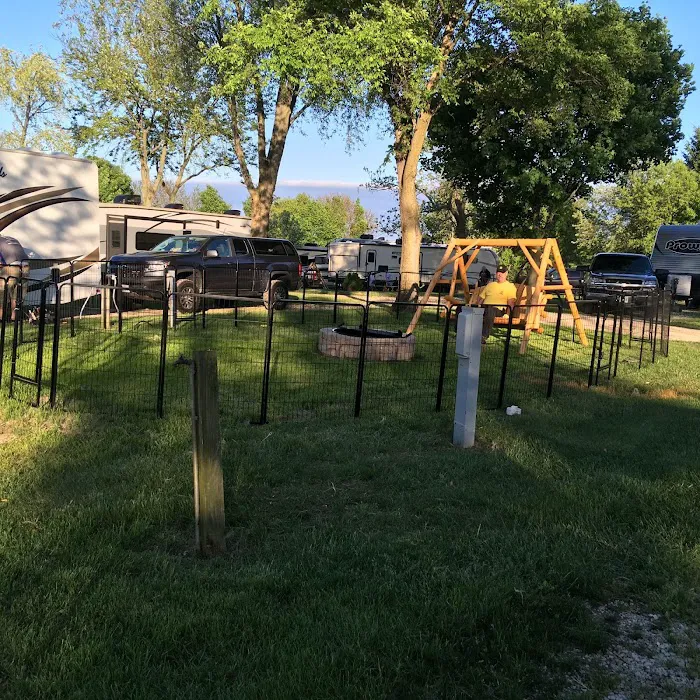 Chicago Northwest KOA Holiday Picture 2