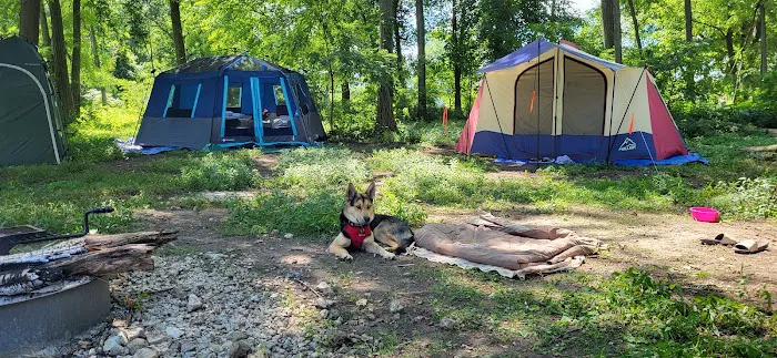 KAYAK STARVED ROCK CAMPGROUND Picture 1