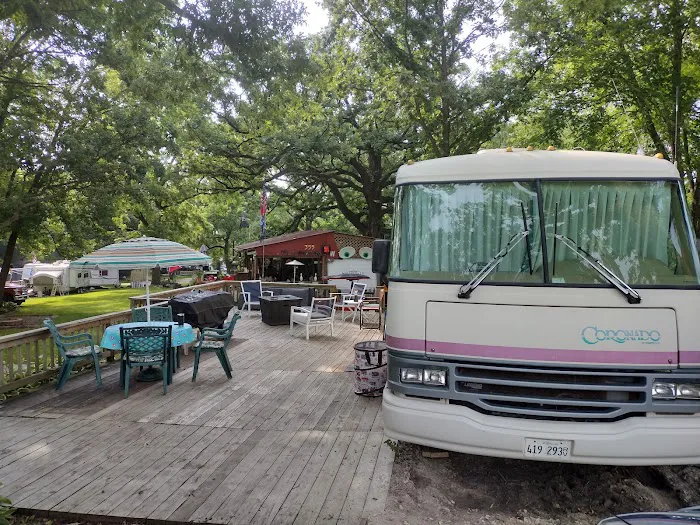 Rolling Oaks Campground Picture 8