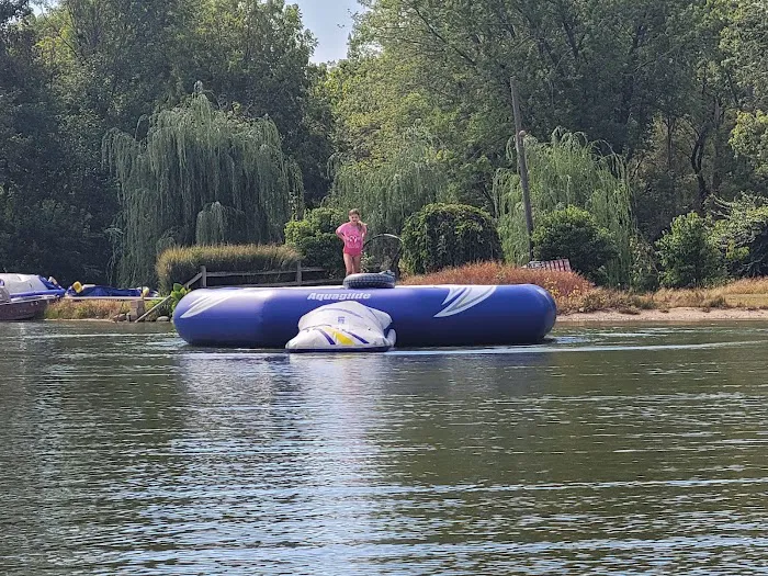 Hi-Tide Beach & Campground Picture 3