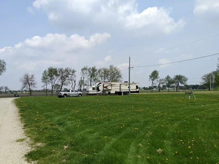 Sandwich Fairgrounds RV Campground Picture 3