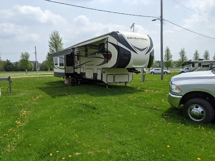 Sandwich Fairgrounds RV Campground Picture 6