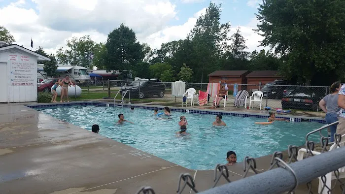 Happy Acres Kampground Picture 3