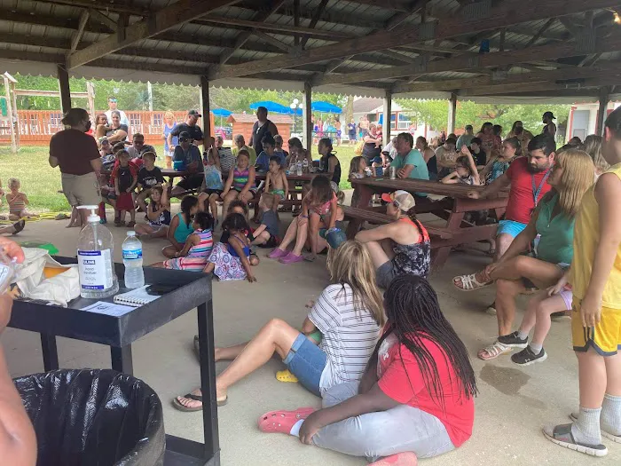 Happy Acres Kampground Picture 10