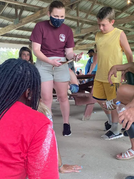 Happy Acres Kampground Picture 6