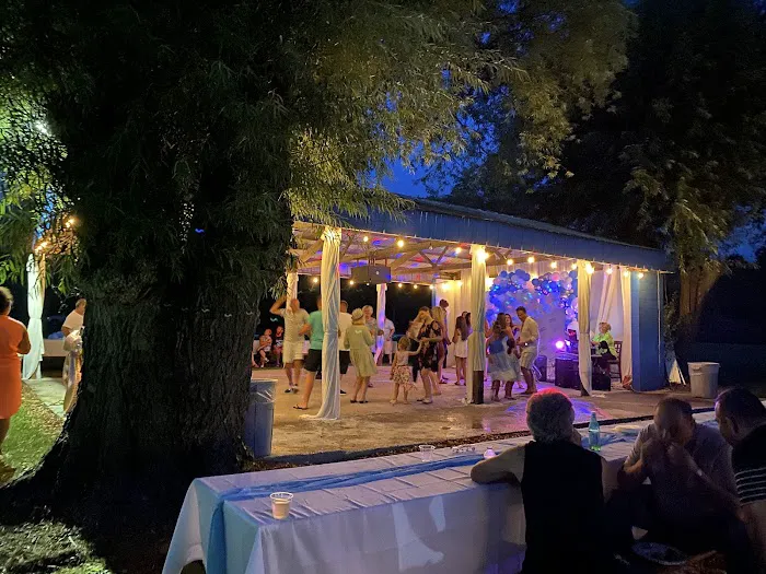 Fox River Recreation Picture 2