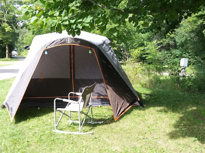 Fox Den Campground Picture 1