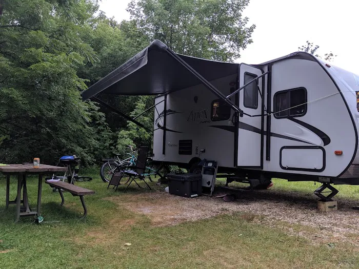 Fox Den Campground Picture 9