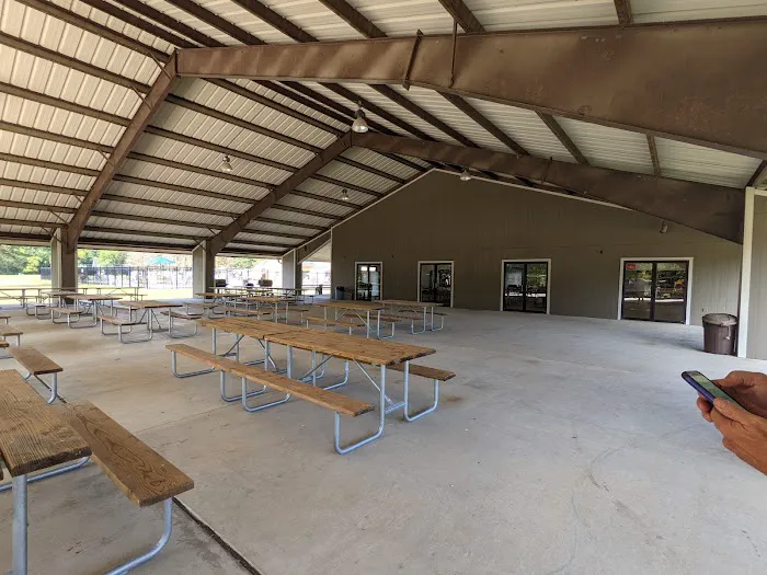 Thousand Trails Pine Country Picture 3