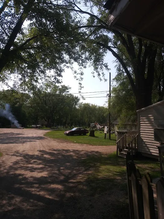 Holiday Acres Camping Resort Picture 8