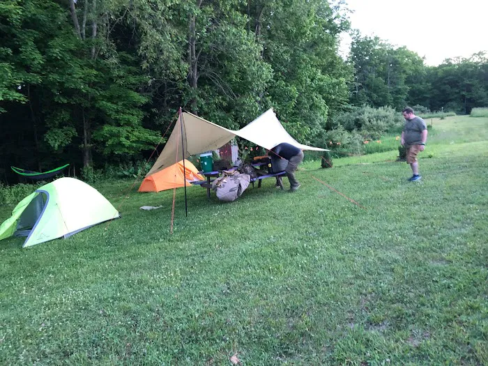 Llovely Meadows Campgrounds Picture 5