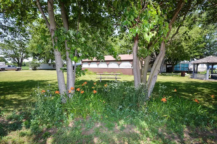 Sunny Side Acres Picture 8