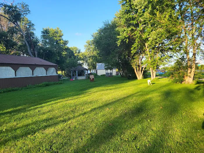 Sunny Side Acres Picture 3