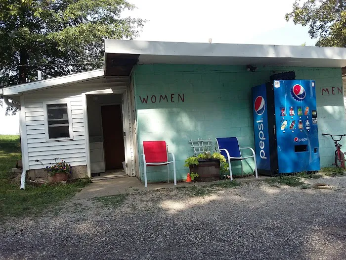 Hickory Lane Campground Picture 2