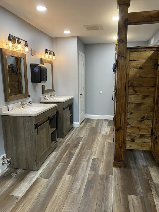 Kamp Komfort Picture 5