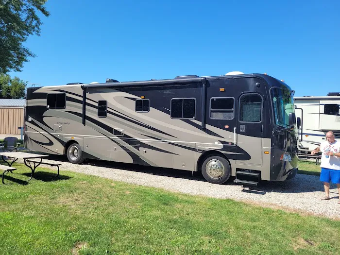 Kamp Komfort Picture 9