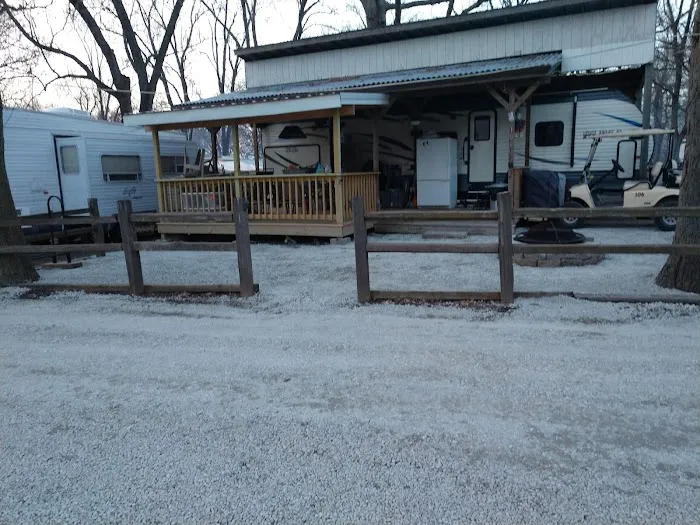 Hickory Hill CampGround Picture 4