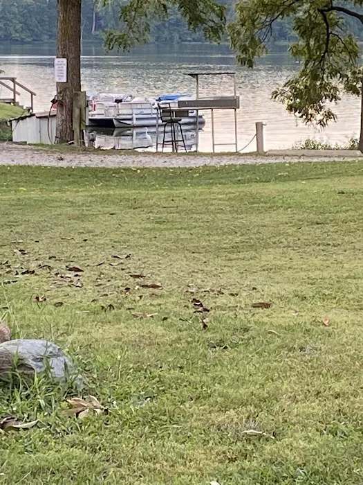 Lake Mattoon Campground & Marina Picture 10