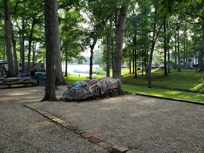 Lake Sara Campground Picture 5