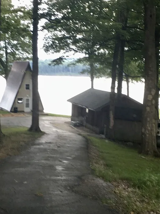 Cave-in Rock Kaylors Cabin B Picture 3