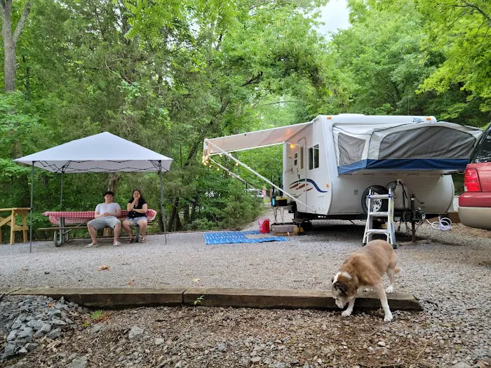 Poole Knobs Campground Picture 3