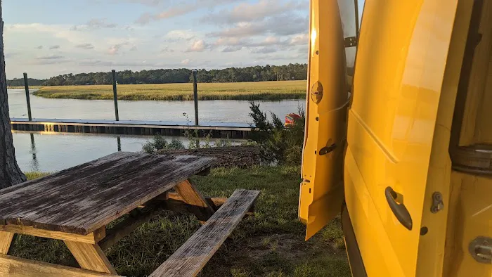 Belle Bluff Island Campground and Marina Picture 2