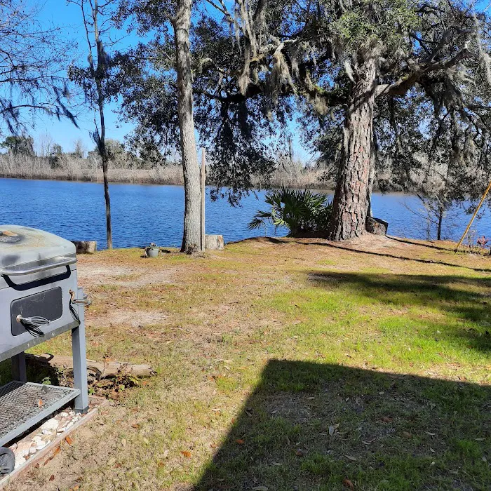 Morgan Lake Hunting & Fishing Picture 3