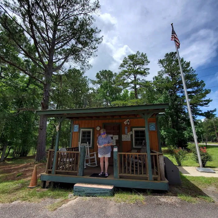 Lake Meriwether Park Picture 5