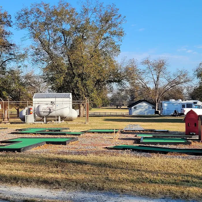 Southern Trails RV Resort Picture 3