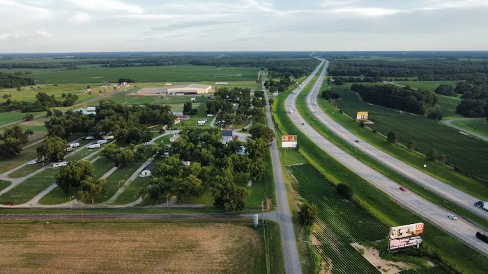 Southern Trails RV Resort Picture 4