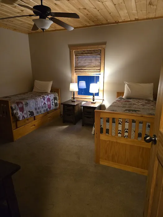 Bearfoot Lodge Picture 6