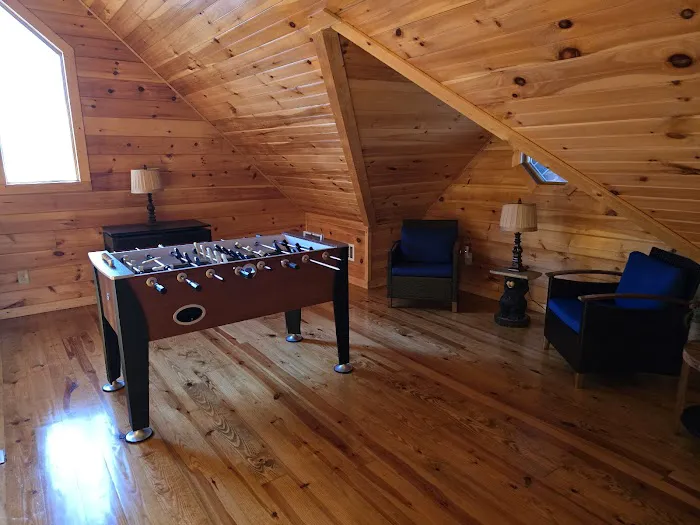 Bearfoot Lodge Picture 1