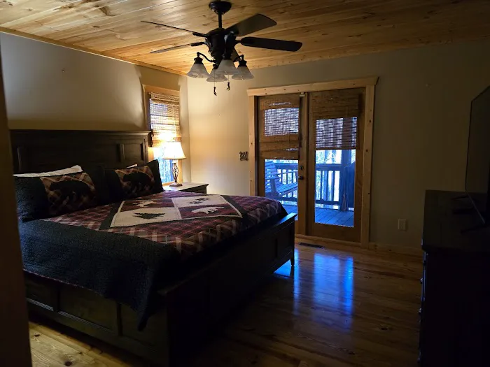 Bearfoot Lodge Picture 4