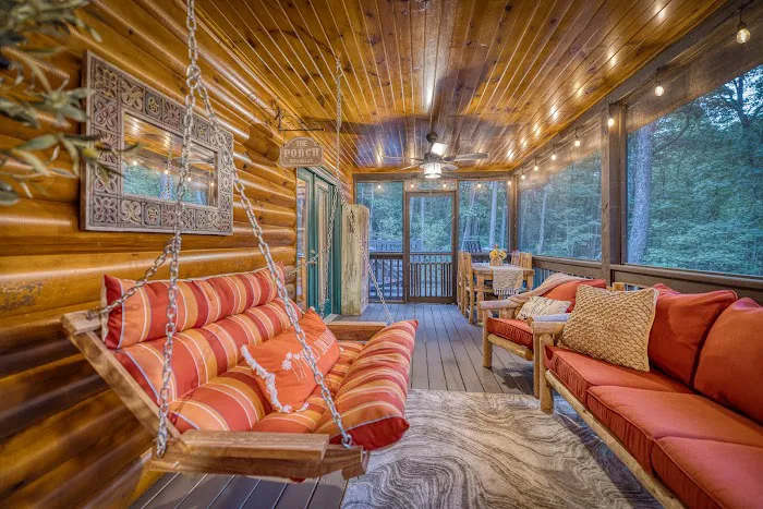 Huckleberry Hideaway Picture 5