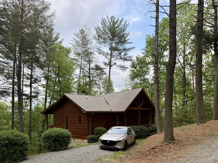Mountain Rescue Cabin Picture 4