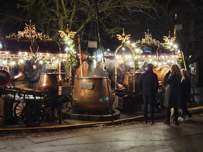 Simpler Times at Lake Buckhorn Picture 6