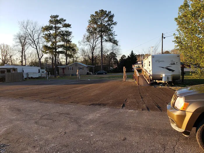 Indian Springs Campgrounds Picture 8