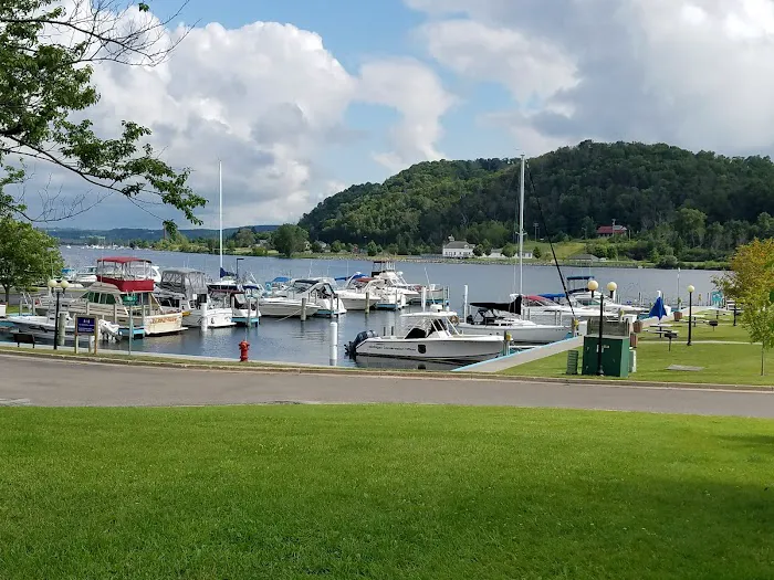 Frankfort Michigan Seasonal Rental Picture 1